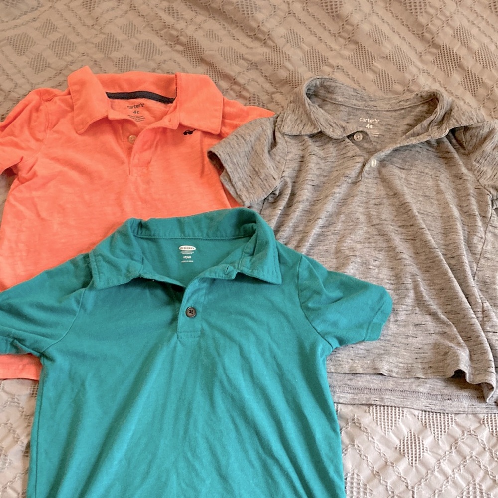 Lot of 3 boys polo shirts size 4T (Carter’s and old navy)